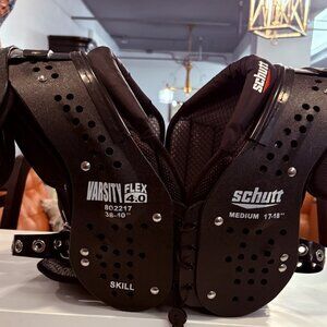 Schutt Varsity Flex 4.0 Football Shoulder Pads - Medium